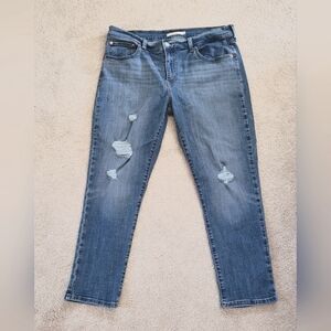 Levi's Boyfriend Jeans Sz 32 Women's Distressed Medium Wash  Cropped Mid Rise